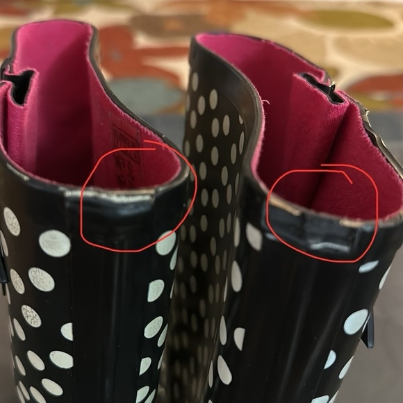 Capelli of New York Adorable Black and White Polka Dot Rain Boots - Size 8 GUC - Picture 12 of 13